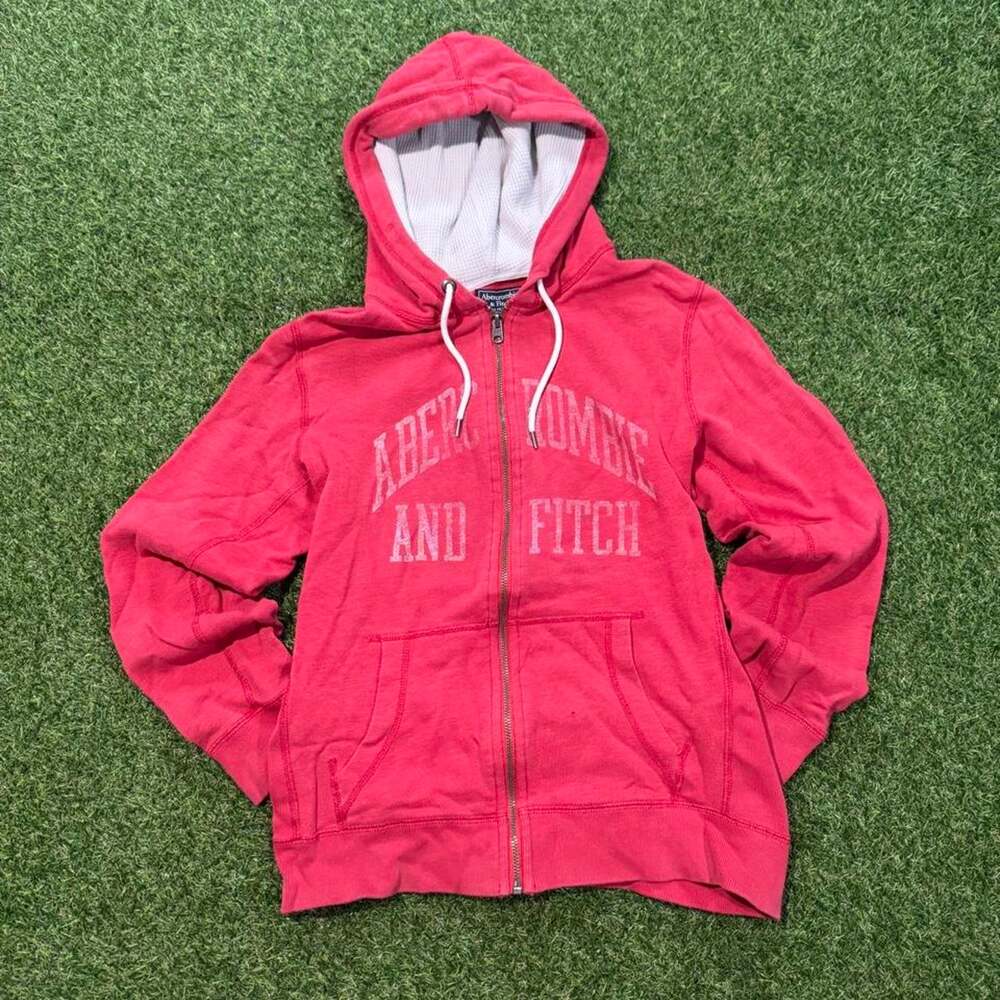 Abercrombie fitch red zip